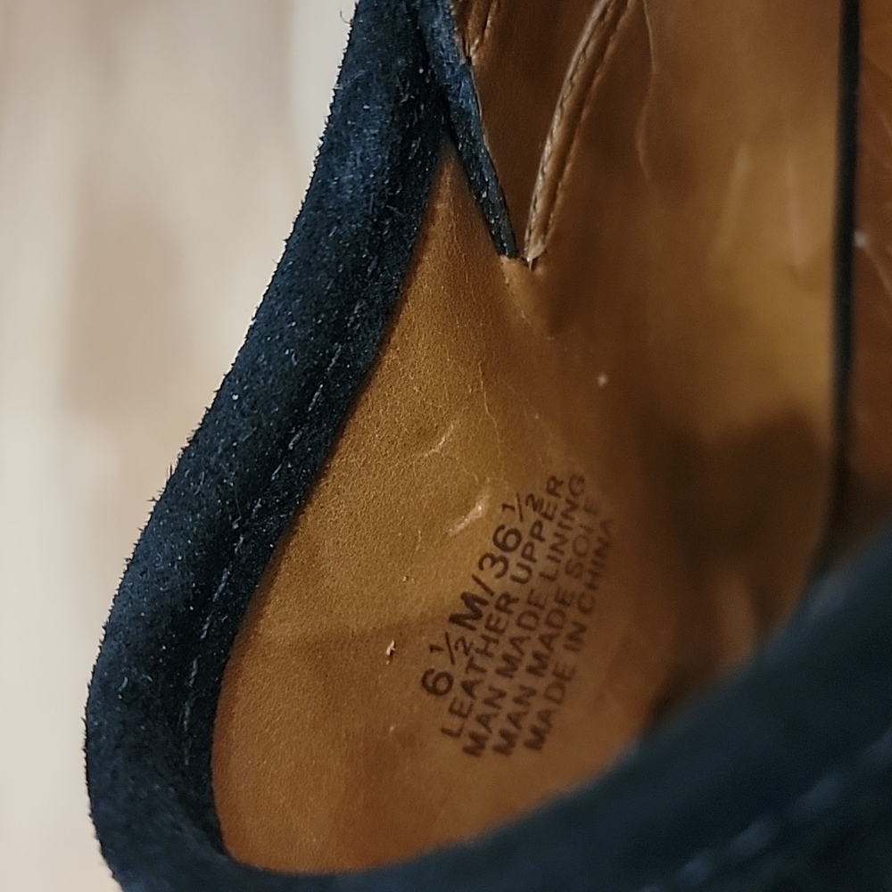 Lucky Brand wedges size 6 and 1/2 black suede - Picture 4 of 12